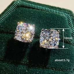 Huitan Women Crystal Cubic Zirconia Stud Earrings High-quality Fashion Versatile Female Everyday Earrings Temperament Jewelry