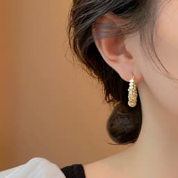 New Year's Design: Geometric Irregular Micro Set Zircon Metal Earrings Luxury Ear Accessories for Women in 2025 Fashion Jewelry