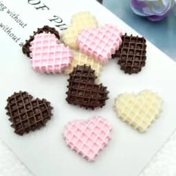 10pcs/lot Food Cabochon Cute Resin Heart-Shaped Biscuit Flat back For Scrapbooking Craft Embellishment Mobile Decoration