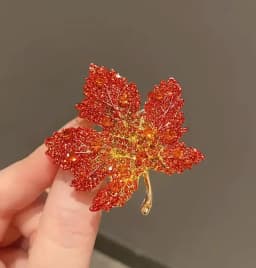 Exquisite Purple Lavender Brooch Women's Brooches Crystal Rhinestone Bouquet Pins Clothing Coat Luxury Jewelry Girl Gift