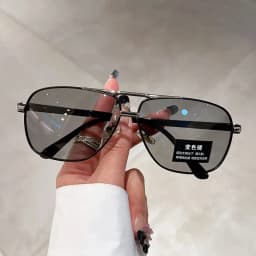 KAMMPT Oversized Vintage Sunglasses Men Women Fashion Polarized Photochromic Shades Eyewear Double Bridge Driving Sun Glasses