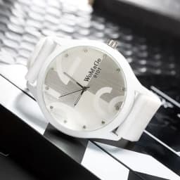 Womage Watch Women Green Watches Fashion Big Number Quartz Wristwatches Women Ladies Gilrs Silicone Sports Watches reloj mujer