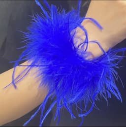 Real Ostrich feather cuff plumes bracelet for women white Cuffs pens Shirt with feathers girls fur cuffs ornament boa plume
