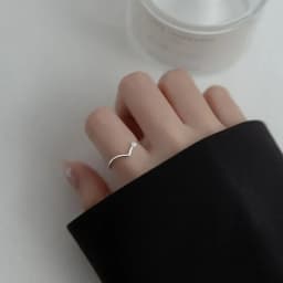 New Fashion Simple Single Circle V-shaped Thin Rings For Women Crystal Zircon Summer Open Ring Accessory Female Daily Ring Gifts