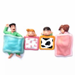 4pcs/set Anime Crayon Shin-chan Action Figure PVC Collection Nohara Shinnosuke Family Portraits Figurine Sleep Model Kids Toys