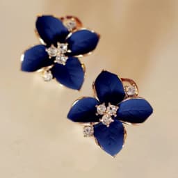 New Elegant and Noble Earrings Blue Flower Crystal Camellia Earrings Ladies Simple Christmas Earrings Pendant Party JewelryGifts