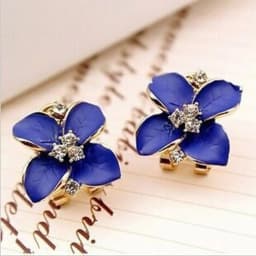 New Elegant and Noble Earrings Blue Flower Crystal Camellia Earrings Ladies Simple Christmas Earrings Pendant Party JewelryGifts