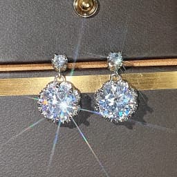 Huitan Luxury Wedding Earrings for Women Shiny Round Cubic Zirconia Crystal Dangle Earrings Bridal Marriage Accessories Jewelry