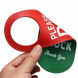 1PC 22.5x8.5CM Door Sign Do Not Disturb Please Knock Hanger Leather Tags Label Warning Bulletin Board For Hotel Mall Office