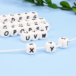 LOFAC 10pcs/lot silicone English Alphabet Beads Pacifier Chain DIY Alphabet Beads 12MM Silicone Alphabet Beads Bracelet Necklace