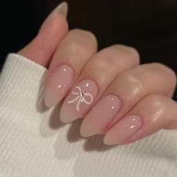 Medium-length Acrylic Almond Fake Nails Art Cool Hottie Girl Wear False Nails Europe and USA Press on Nail Removable French Nail