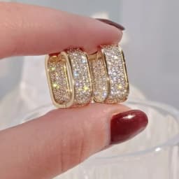 Fashion Diamond-Studded Circle Earrings, Women's Style, Silver / Gold, Simple and Versatile Girl's Earrings, Popular Accessories