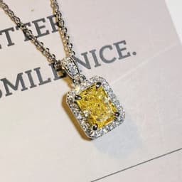 Huitan Luxury Yellow Cubic Zirconia Pendant Necklace for Women Noble Wedding Anniversary Gift Temperament Elegant Lady Jewelry