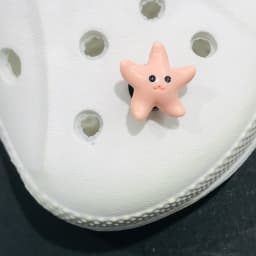 1Pcs Cartoon Colorful Star-Shaped Resin Shoe Charms 3D Accessories Decoration DIY Bands Backpack Shoes Party Gift