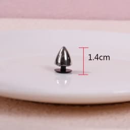 Fashion Rivet Hole Shoe Charms Designer Vintage High Quality Clogs Shoe Accessories Trend All-match Charms DIY Punk Style
