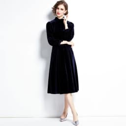 Autumn Winter Women Velvet Long Dress O-Link Collar Navy Blue Sequined Stars Ribbon Dress Flare Sleeve Elegant Party Midi Dress