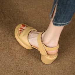 MoonMeek 2022 New Arrive Round High Heels Shoes Hot Sale Genuine Leather Sandals Woman Ladies Simple Platform Sandals