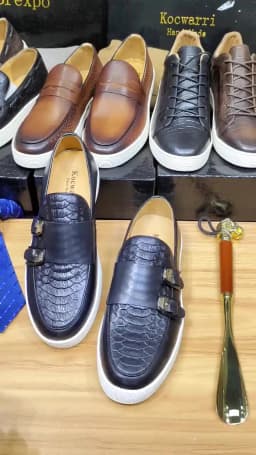 Men's Casual Leather Shoes Genuine Leather Handmade Metal Buckle Men Shoes Lace Up Non-Slip Flat Shoes Banquet Party Men's Shoes