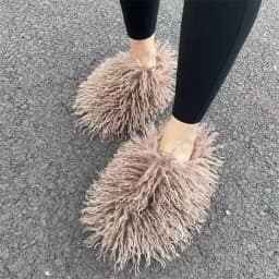 Pantuflas De Peluches Slip On Zapatillas Fluffy Plush Fuzzy Faux Mongolian Fur Slippers Goat Hair Fur Slides Slippers For Women