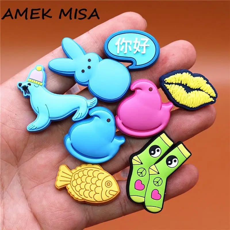1pcs Tai Chi Socks Lip Print Goldfish PVC Buckle Shoe Accessories Decorations Clogs Pin Charms Shoes fit Bracelet Kids Gifts