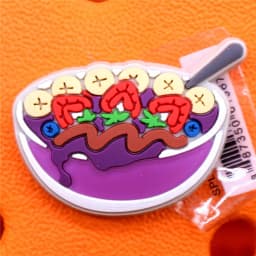 Dropshipping 1pcs Cute Pink lipstick PVC Shoe Charms Punk Girl Accessories Rouge Powder Decorations fit Bracelet Kids Gifts