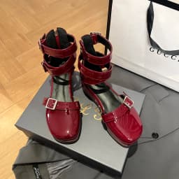 Oversized Shiny Patent Leather Ankle Strap Roman Style Women's Sandals Platform Flat Breathable Belt Buckle Summer Sandals