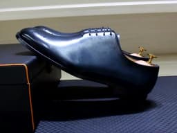 Genuine Leather Mens Formal Shoes Handmade Classic Whole Cut Oxfords Business Lace-up Plain Toe Wedding Dress Shoes for Men