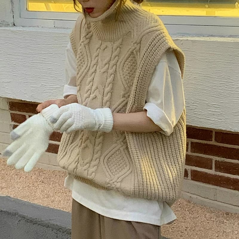 2021 New Women Spring Autumn Turtleneck Twist Sleeveless Short Tank Sweater Jacket Beige Knitted Pullover Waistcoat Vest