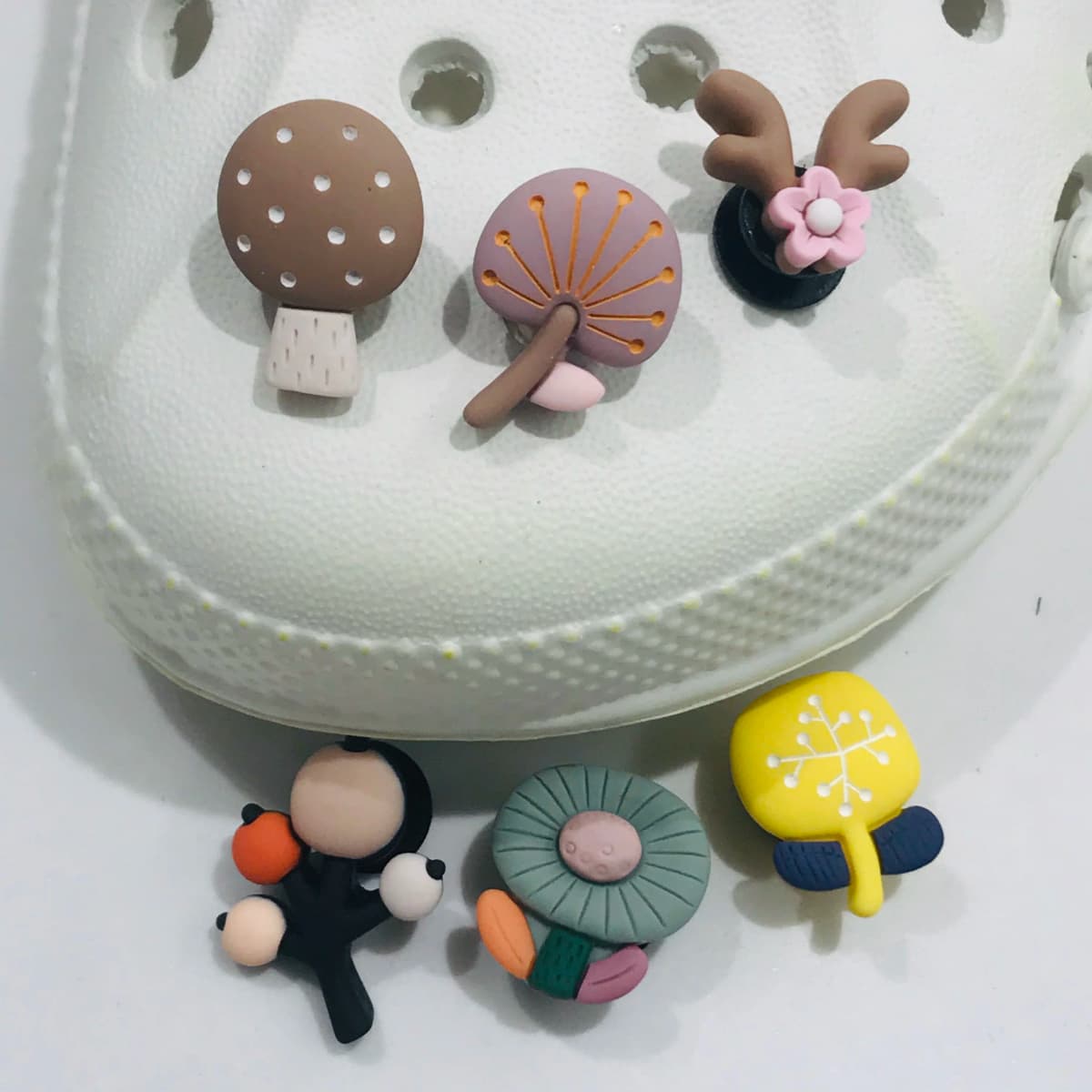 1Pcs Mushroom Tree Flowers Little Cute Clog Accessories Resin Shoes Buckle Charms Fit Girls Boys Backpack