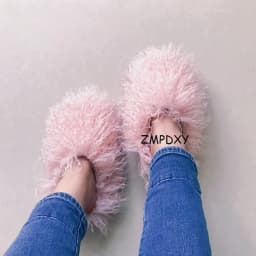 New Fluffy Long Hair Slippers Pink Sheep Fur Slippers Winter Women Plush Flat Shoes Outdoor Indoor Slippers Mongolian Fur Slides