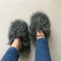 New Fluffy Long Hair Slippers Pink Sheep Fur Slippers Winter Women Plush Flat Shoes Outdoor Indoor Slippers Mongolian Fur Slides