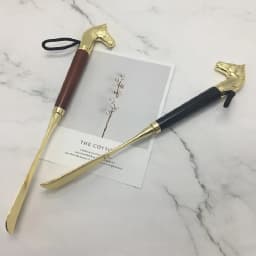 1PC Horsehead Shoehorn 32cm Metal Shoehorn Handle Long Remover Shoehorn Handheld Durable Shoe Lifter Convenient Shoe Wearers