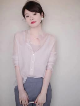 Summer 2022 New sun protection shirt women's design style French chic air conditioner top women's thin coat