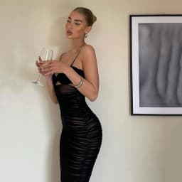 Sexy Backless Pleated Zou Suspender Dress Fashion and Elegant Black Tight-Fitting Mid-Length Dress