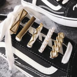 Shoelaces Decoration Metal Shoelace Buckle Pearl Bow Shoe Accessories Shiny Rhinestones Women Shoes Decorative Accessory 1Pcs