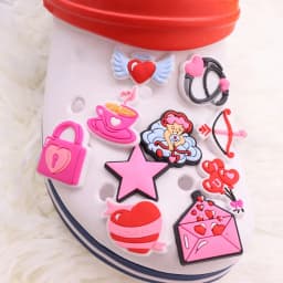 1-17Pcs Wings Angel Star Pink Bubble Cat Dog Cupid's Arrow Heart Pink Bag Shoe Charms Clog PVC Buckle Accessories
