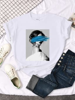 Art Portrait Character Smear Print Women Tshirts Summer Fashion T-Shirt Breathable O-Neck Tee Shirts Soft Cool T-Shirt Female