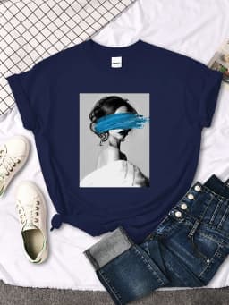 Art Portrait Character Smear Print Women Tshirts Summer Fashion T-Shirt Breathable O-Neck Tee Shirts Soft Cool T-Shirt Female