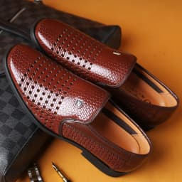 2025 Autumn New Soft-Soled Men's Sandals Leather Shoes Men's Business Hollowed-Out Dress Middle-Aged And Elderly Dad Shoes Men