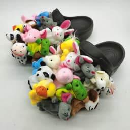 2025 Women Home Slippers Summer Cute Plush Animal Decorative Slippers Fashion Wearing Slippers Non-slip Flat Shoes Ladies Shoes