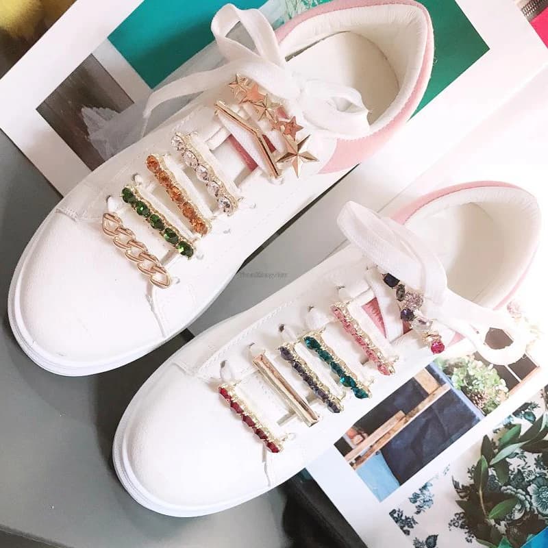 1Pcs Girl Shiny Rhinestones Pearl Sneakers Shoelaces Decoration Metal Lightweight Charm Buckle DIY Shoe Accessories Women Clips