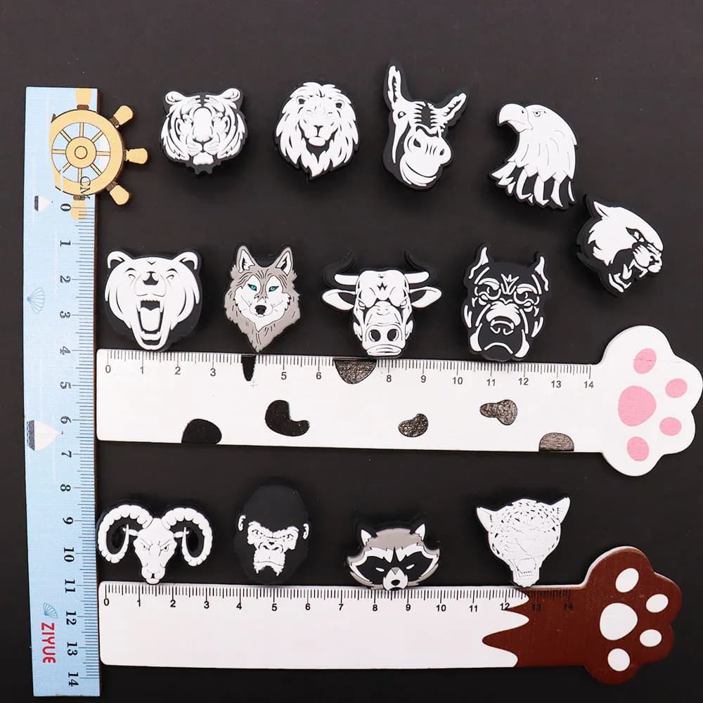 1Pcs Horse Black White Animals Lion Tiger Wolf PVC Shoes Decorations Buckle Charms Fit Cool Kids Party Gift