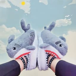 Funny Fuzzy Shark Slippers Men Women Free Size Winter Indoor Cotton Shoes Girls Adult Fluff Animal Slippers House Shoes Fish