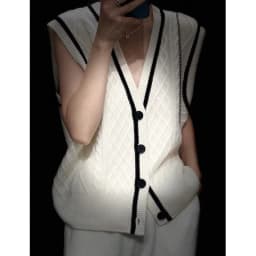 Temperament twist flowerpatchwork color V-neck wool vest women's knitted cardigan sleeveless sweater loose horse clip short vest