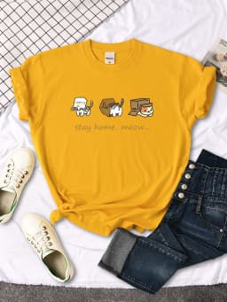 Kawaii Three Mini Cat Animal Stay Home Meow Print Women Tshirts Oversize Tops o-Neck Tee Shirt Casual Style Female Tee Shirts
