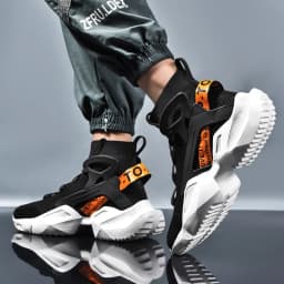 Light Men Sneakers High Top Sock Shoes Breathable Sports Walking Shoes Thick Bottom Men Casual Shoes Large Size 39-46