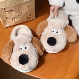 Size36-45 Hug Dog Slippers Girls Fluffy Warm Slide Slipper Female Cuddle Animal Flat Shoes 2022 Ins Hot Thick Furry Slippers