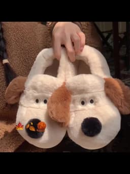 Size36-45 Hug Dog Slippers Girls Fluffy Warm Slide Slipper Female Cuddle Animal Flat Shoes 2022 Ins Hot Thick Furry Slippers