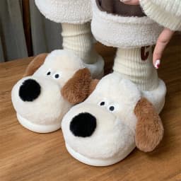Size36-45 Hug Dog Slippers Girls Fluffy Warm Slide Slipper Female Cuddle Animal Flat Shoes 2022 Ins Hot Thick Furry Slippers