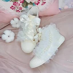 High Top Luxury Canvas Shoes For Women Casual Flats Loafers Women White Pearl Ladies Sneakers Fashion Party Wedding Shoe